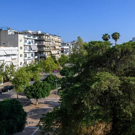 Roubini 52 Kalamata