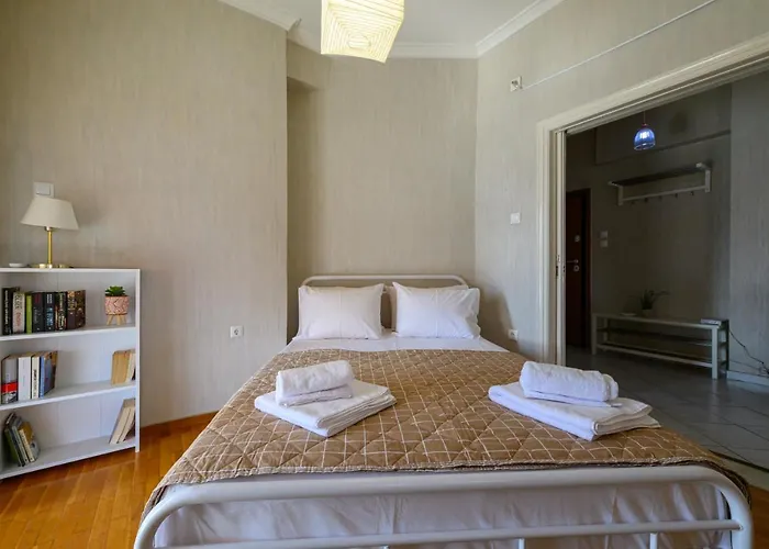 Roubini 52 Apartment