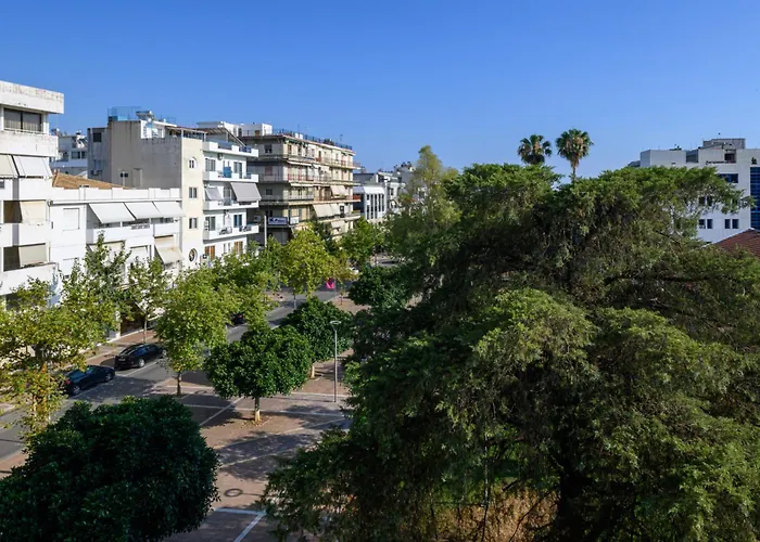 Roubini 52 Kalamata
