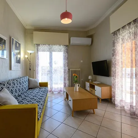 Roubini 52 Apartment